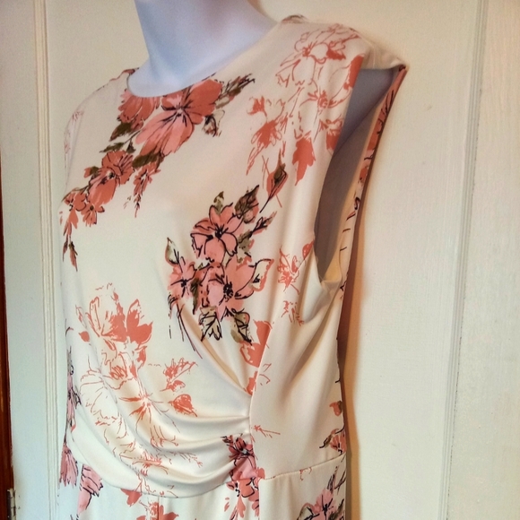 🛍️ BUNDLE ONLY 🛍️ Bedford FairElegant Floral Midi Dress in Pink and Cream - Picture 4 of 6